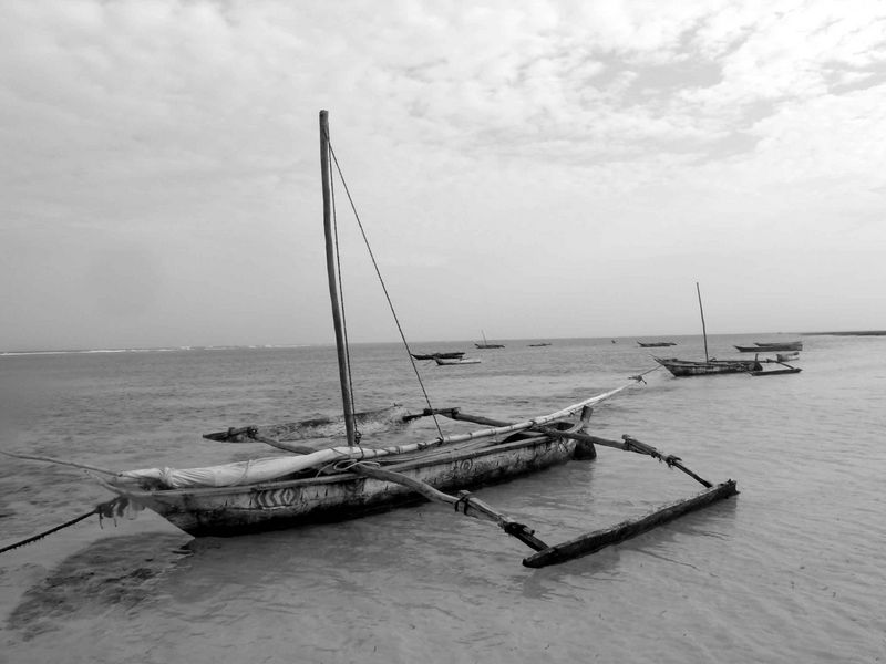 dhow01